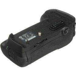 Nikon MB-D12 Multi Power Battery Pack for D810